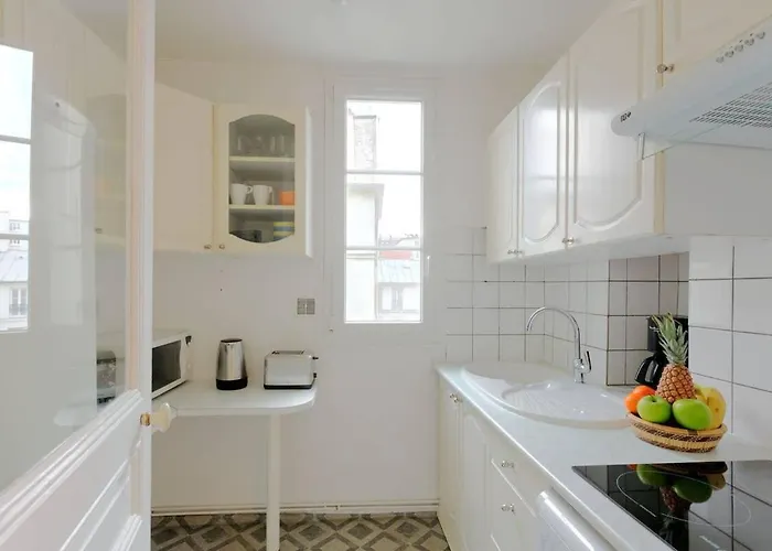 Apartment & Bastille - Cityapartmentstay
